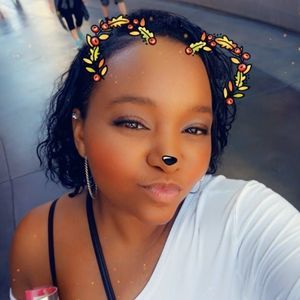 Meet your Posher, Amber